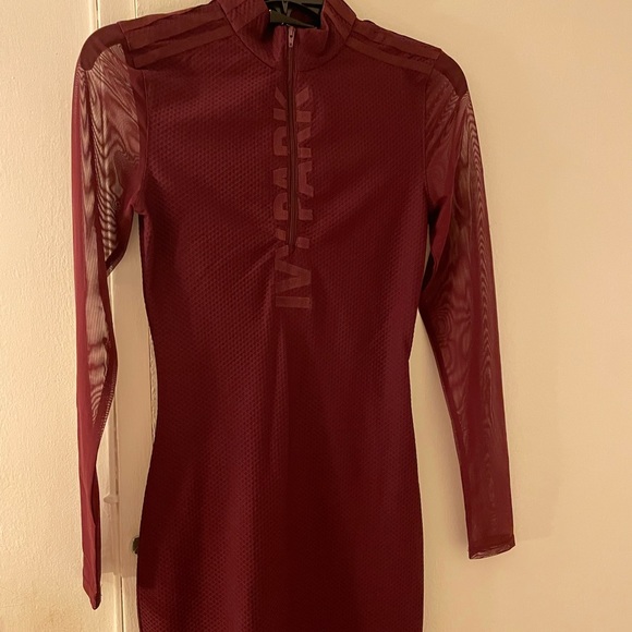 Adidas x Ivy Park mesh asymmetrical dress - Picture 2 of 4